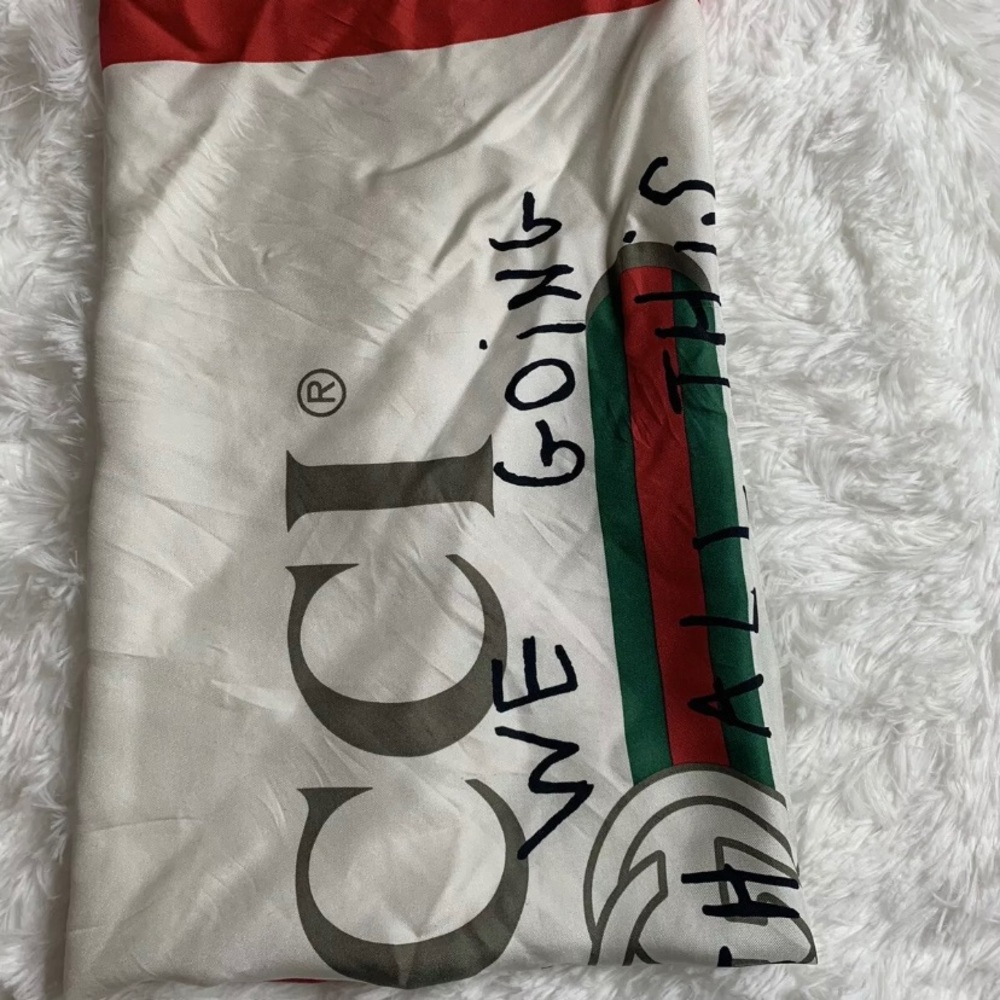GUCCI SCARF
